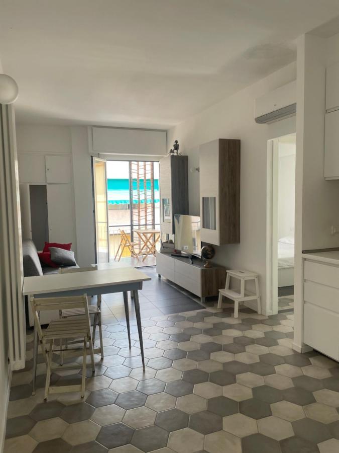 Nuova Pia Lägenhet Finale Ligure Exteriör bild